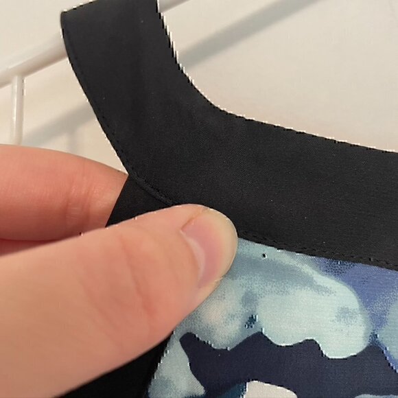 PARKER Nika Keyhole Dress Blue Floral Black Trim Sleeveless SILK Mini Fit Flare - Picture 11 of 12